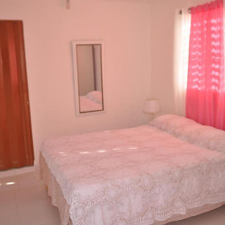 Residencial Lucy Apartment Бока Чика Екстериор снимка