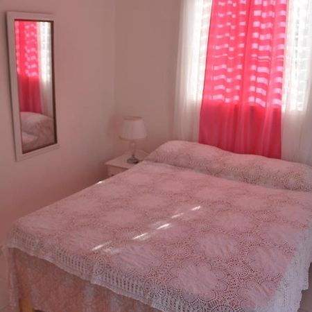 Residencial Lucy Apartment Бока Чика Екстериор снимка